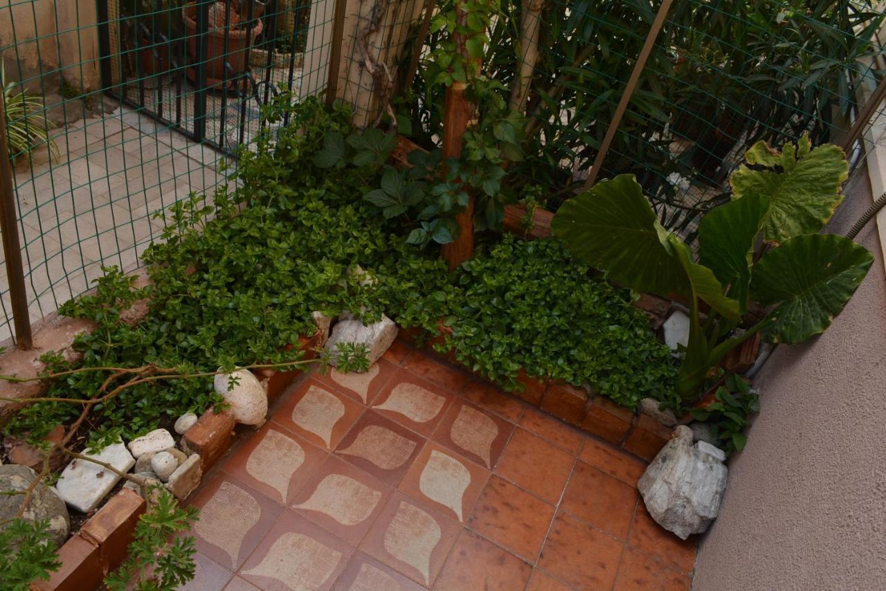 Mediterraneo Reggio di Calabria Exterior foto